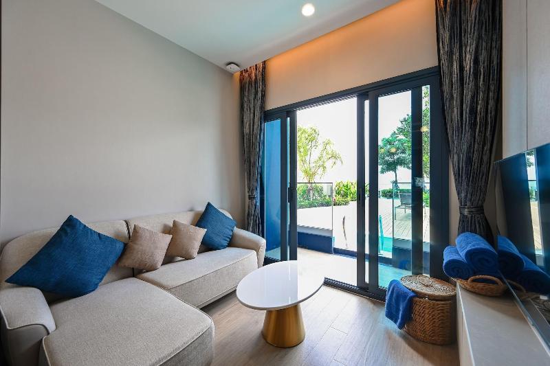 S. Sriracha Hotel & Residence image