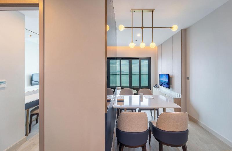 S. Sriracha Hotel & Residence image