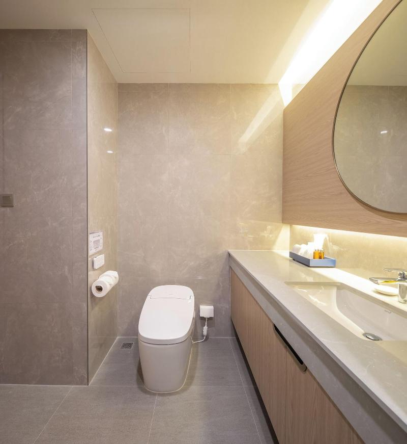S. Sriracha Hotel & Residence image