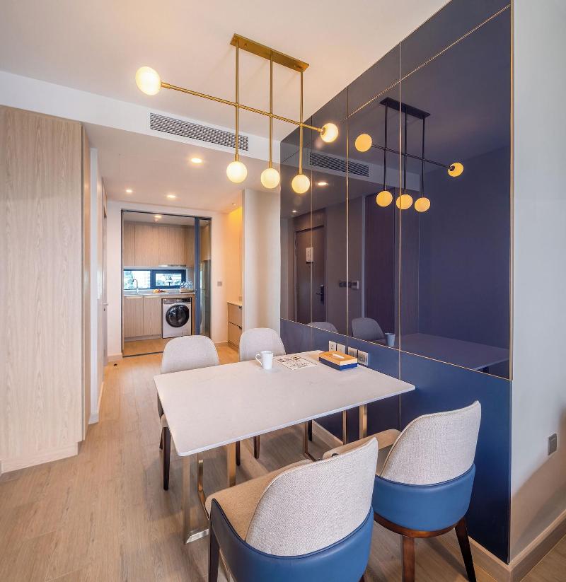 S. Sriracha Hotel & Residence image