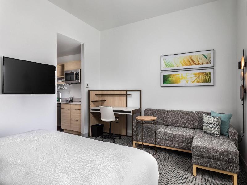 Towneplace Suites Orlando Sw Near Universal image