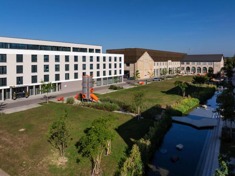 Piazza Hotel und Restaurant image