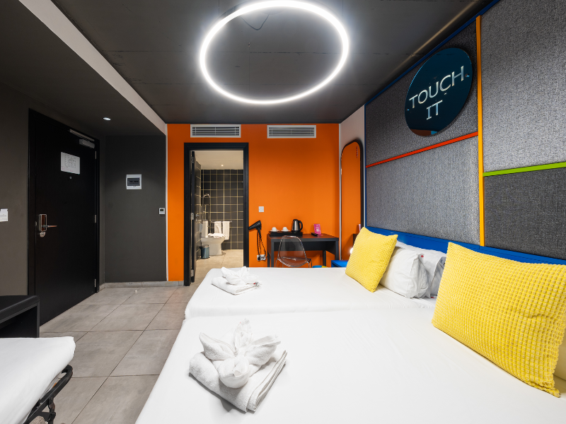 Ikyk Hotel image