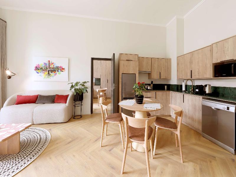 Hyatt House Johannesburg-Rosebank image