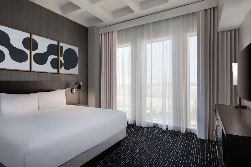 Hyatt House LAX / Century Blvd image