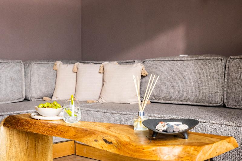 Avaton Suites & Villas - Image 6