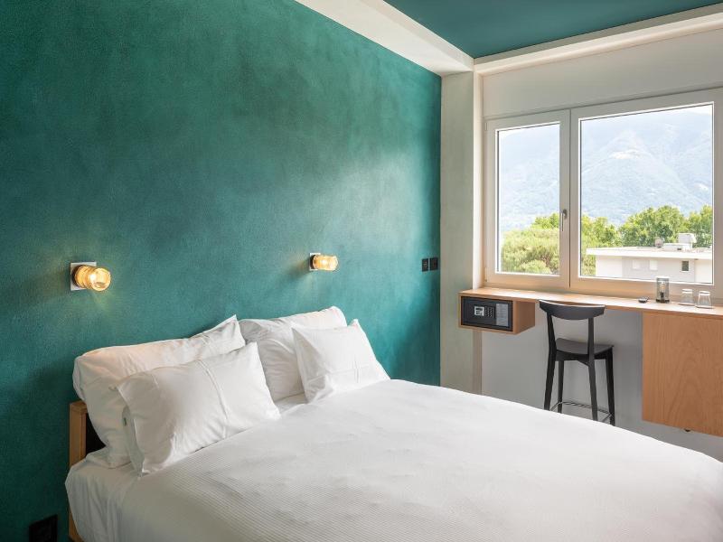 Riva Rooms & Studios image
