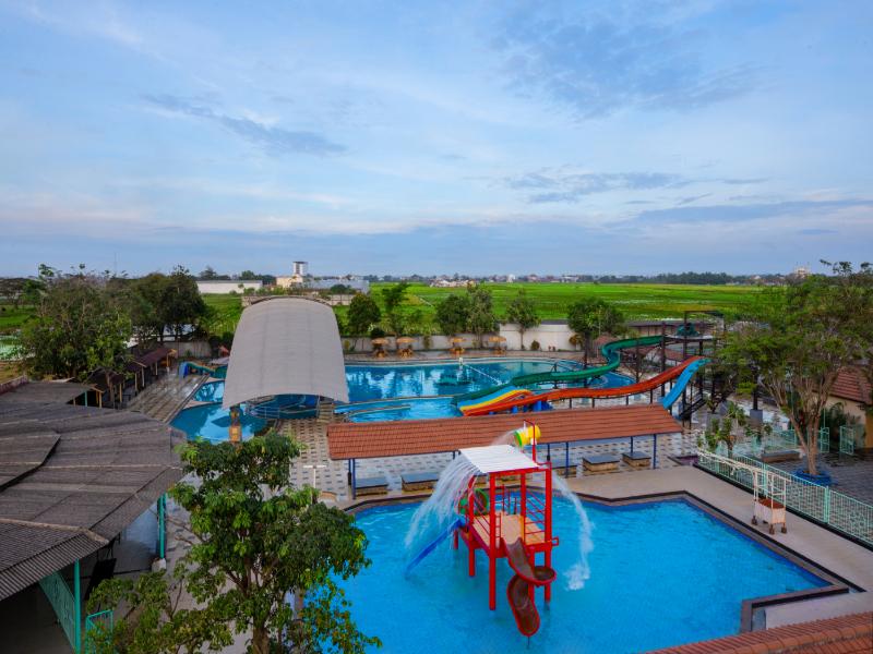 fave+ hotel Pamanukan
