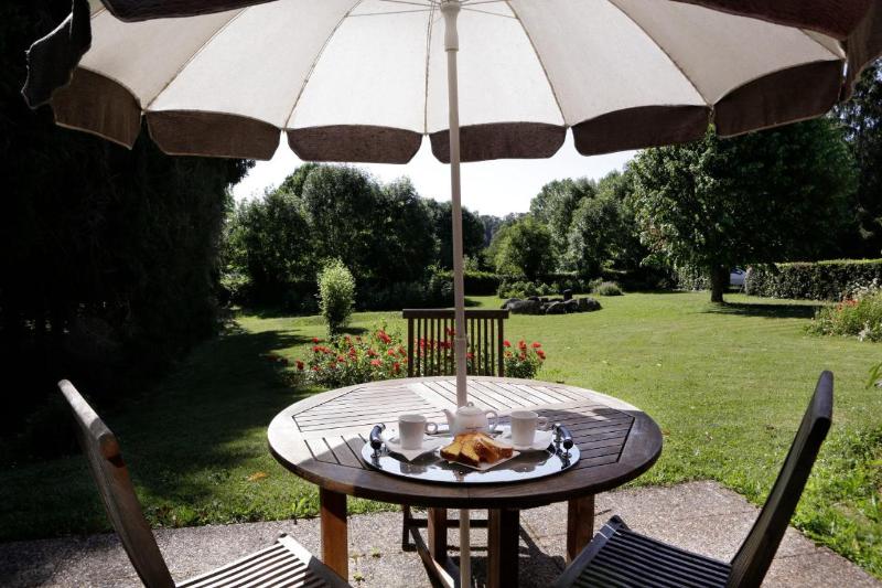 Logis Auberge du Barrez image