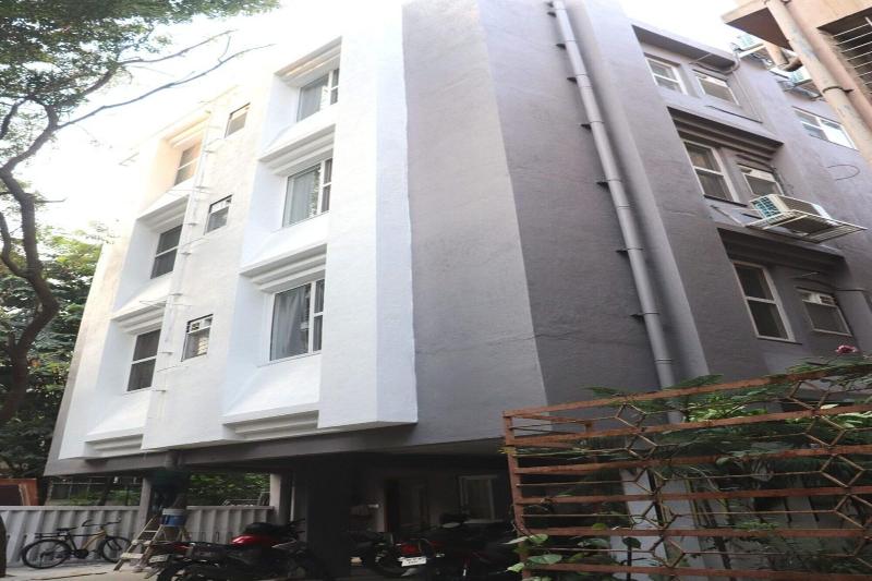 Sharman Suites image