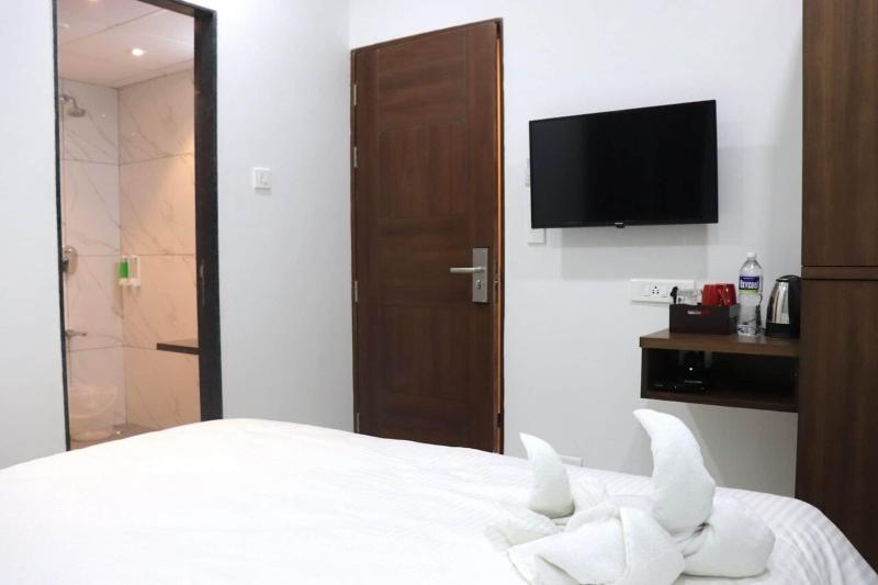 Sharman Suites image