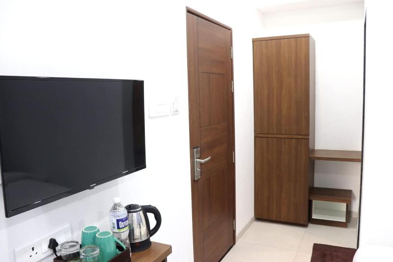 Sharman Suites image