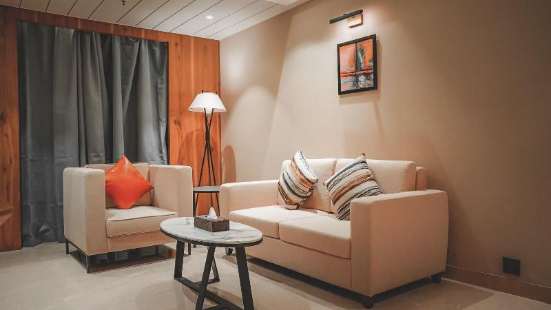 Hotel Avinash International 5