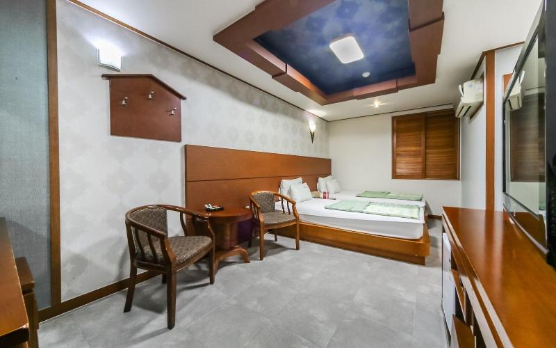 Geojedo Jangpyeong Prada image