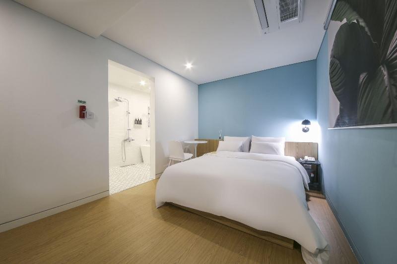 Hotel raza b image