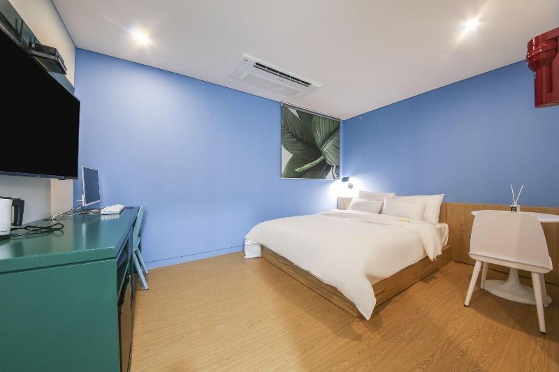 Hotel raza b image