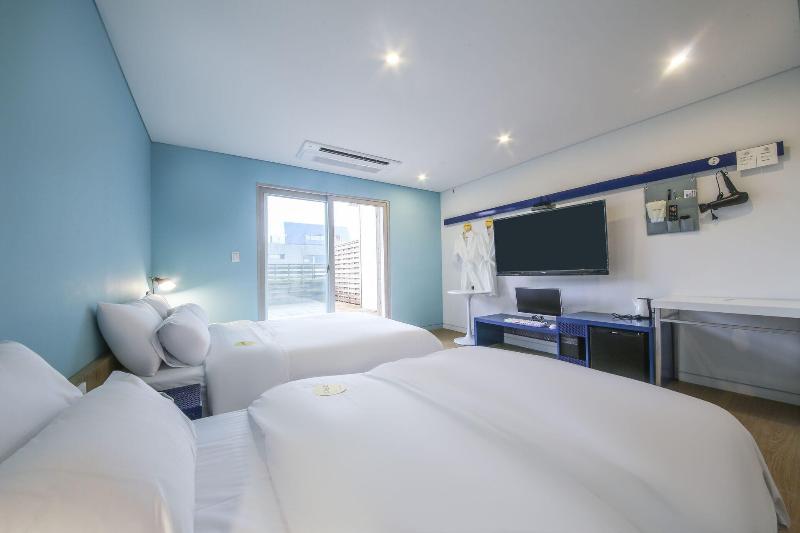 Hotel raza b image