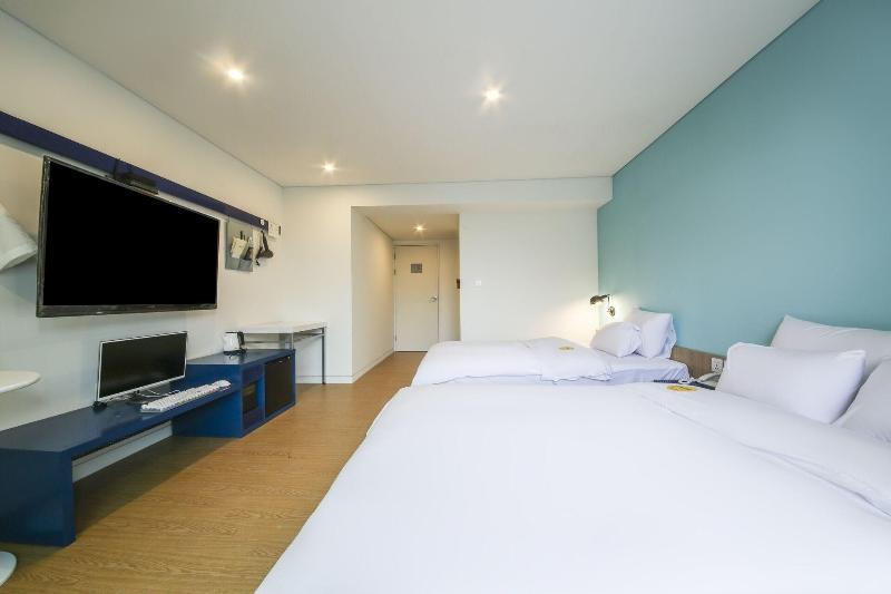 Hotel raza b image