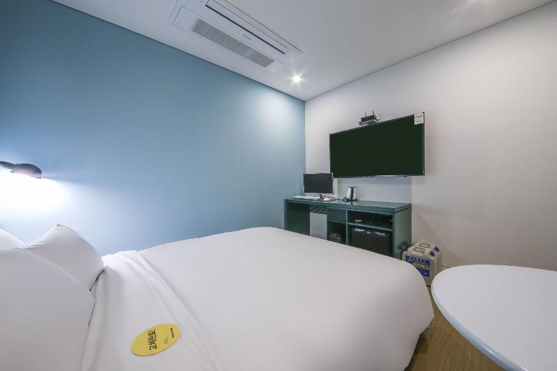 Hotel raza b image