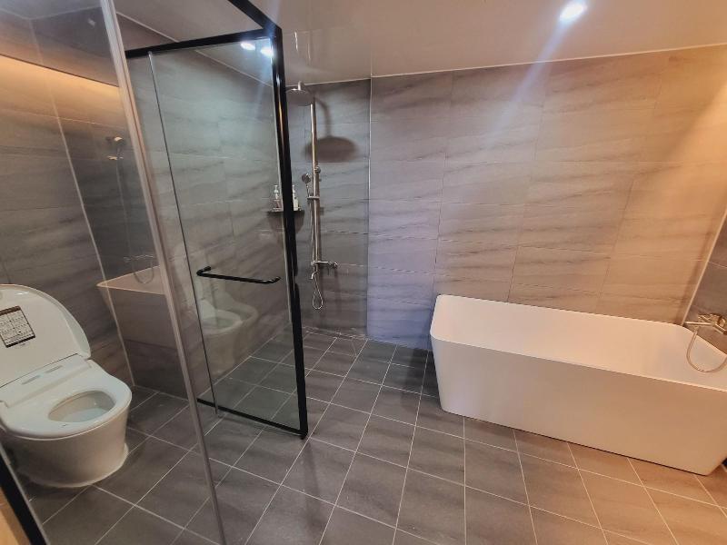 Hotel raza b image