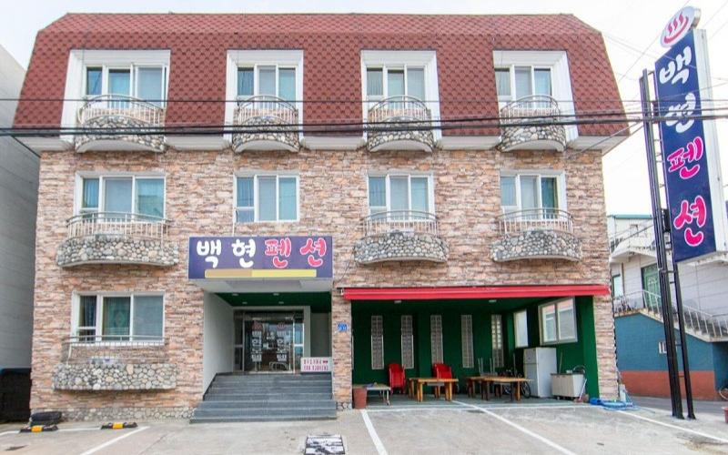 Boryeong Baekhyeon Pension image
