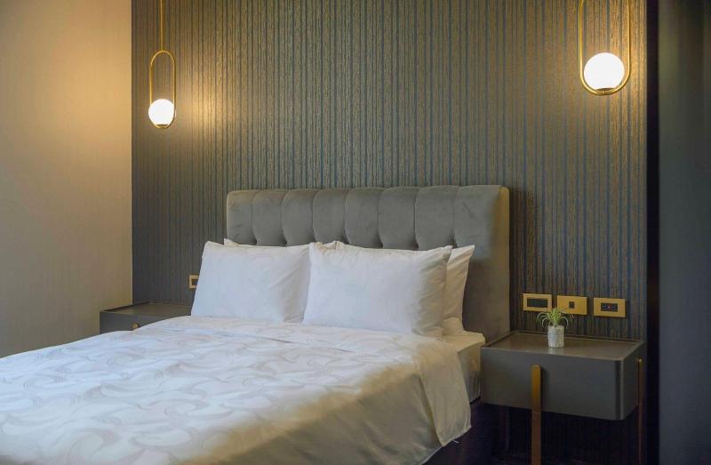 Tenz Go Hotel