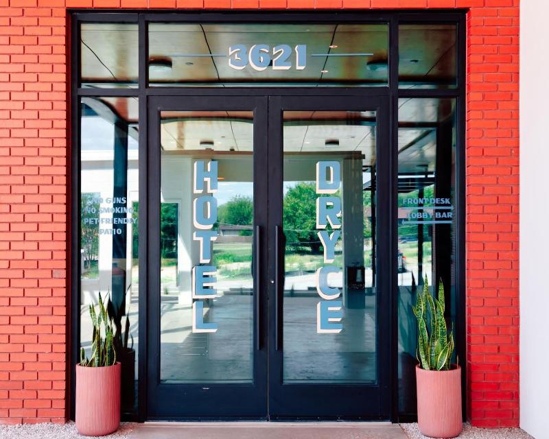 Hotel Dryce image