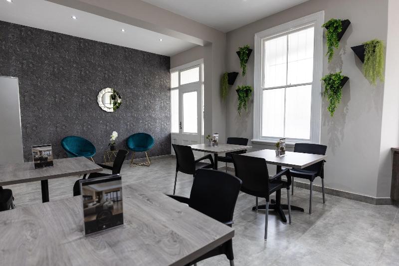 Luxe Suites Boutique Hotel image