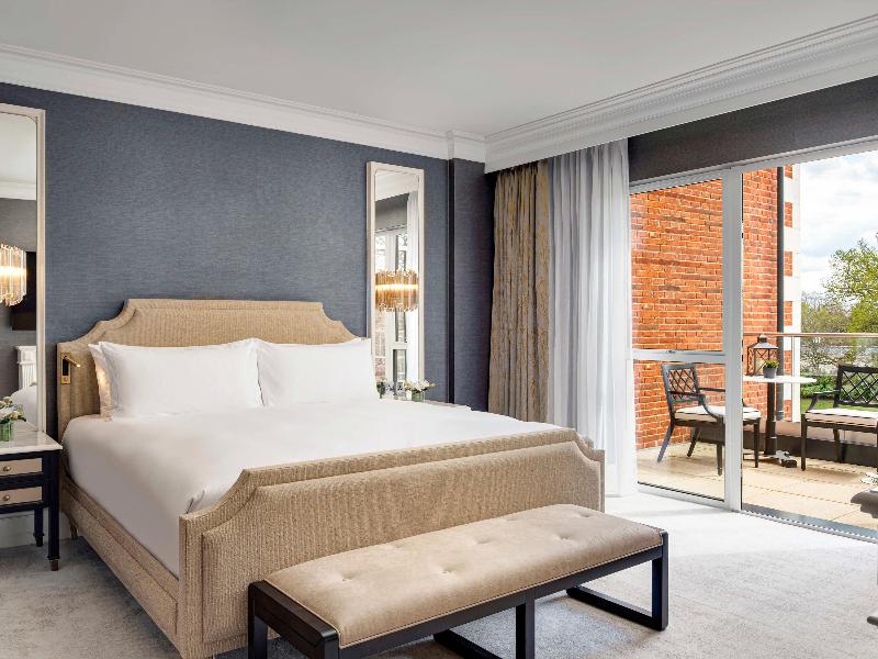 Fairmont Windsor Park image