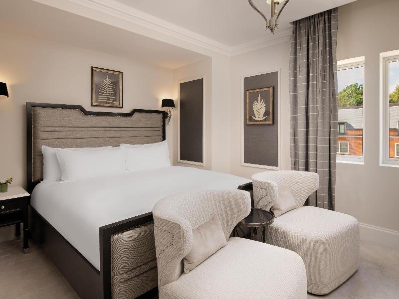 Fairmont Windsor Park image