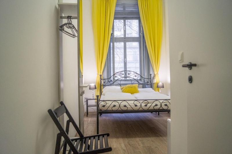 Modern Hotel Mariahilfer Strasse image