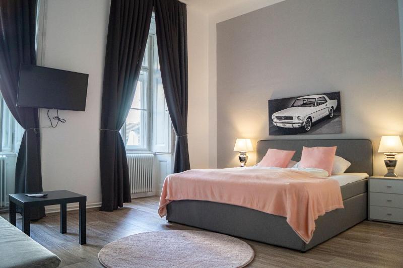 Modern Hotel Mariahilfer Strasse image