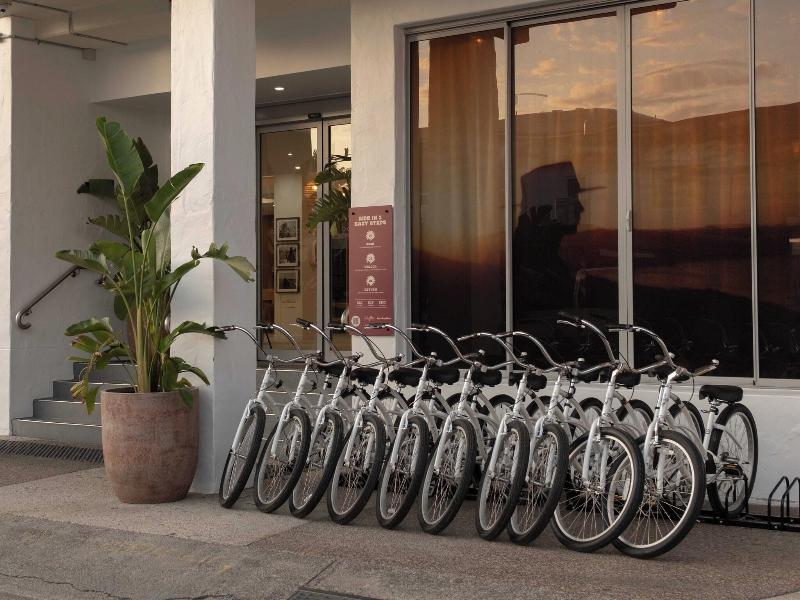 Vali Hotel image