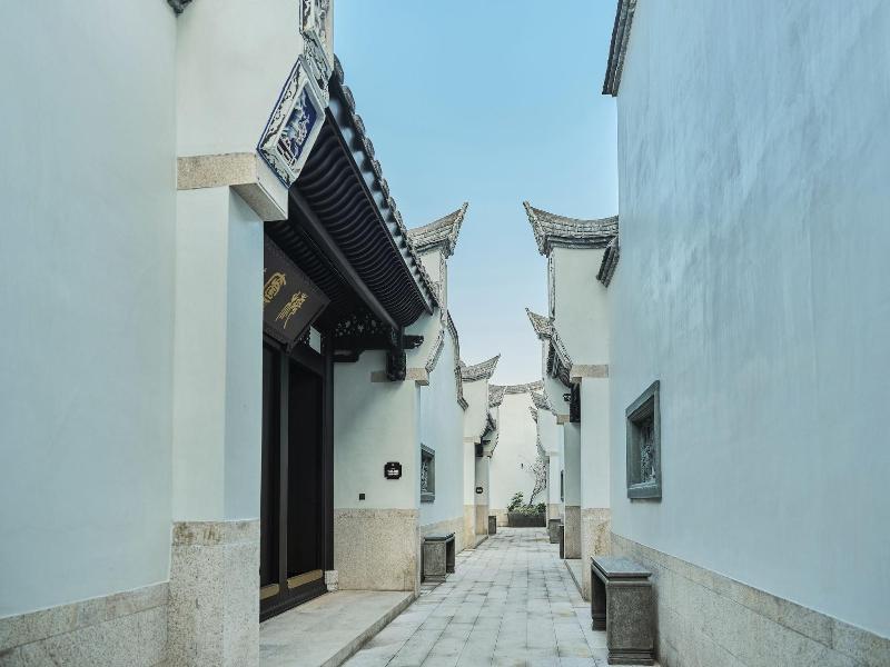 San Po Hotel image