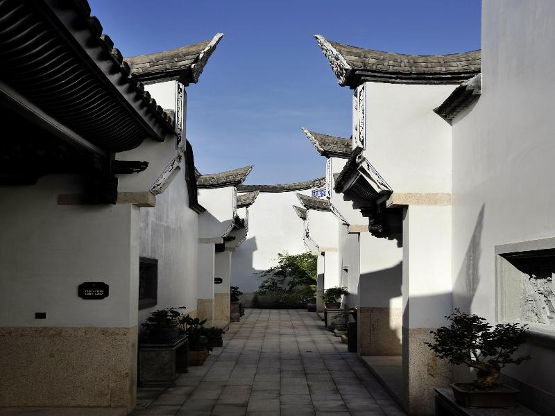 San Po Hotel image