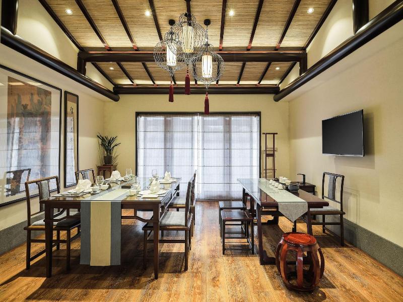 San Po Hotel image