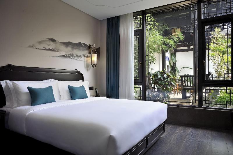 San Po Hotel image