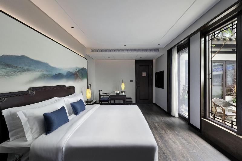 San Po Hotel image