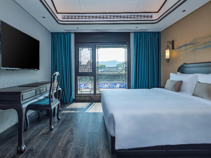 San Po Hotel image