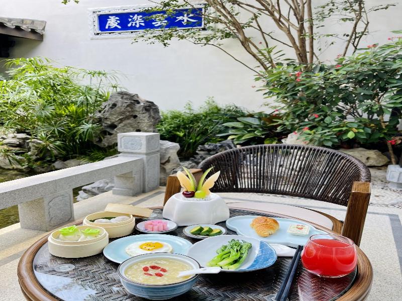 San Po Hotel image