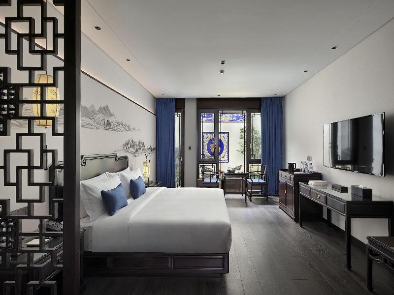 San Po Hotel image