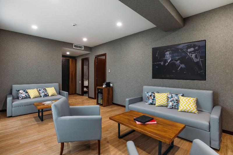 Theory Hotel image