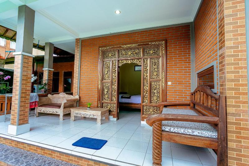 Rizky Guesthouse image