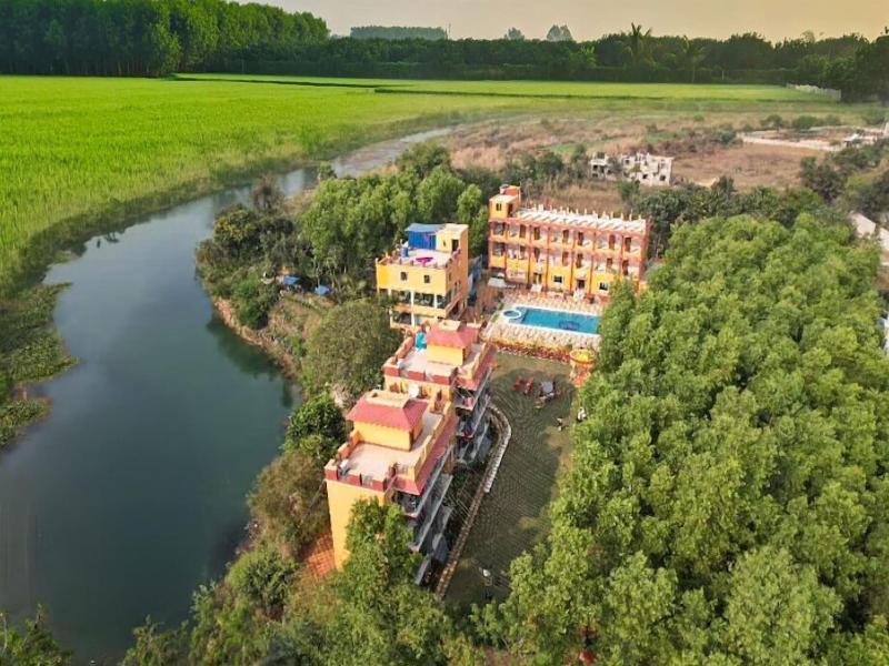 Neel Nirjan Resort