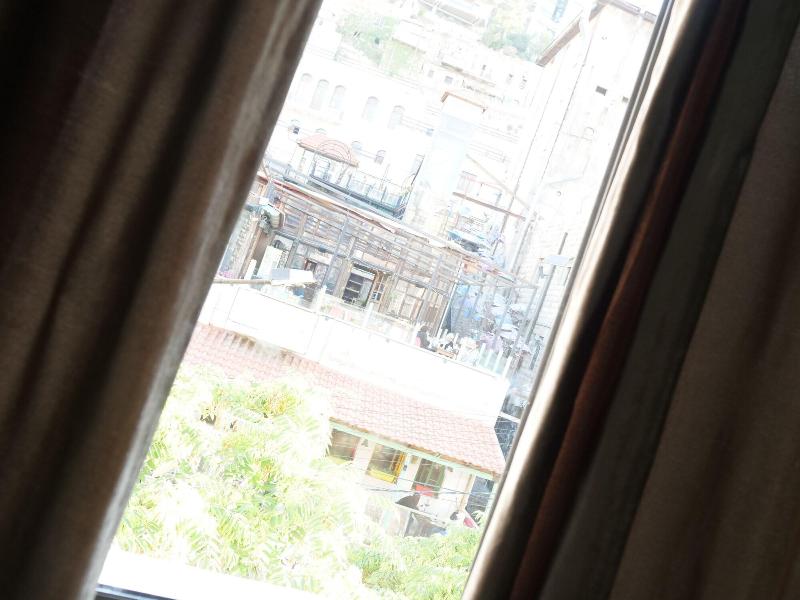 Twins Downtown Hotel image