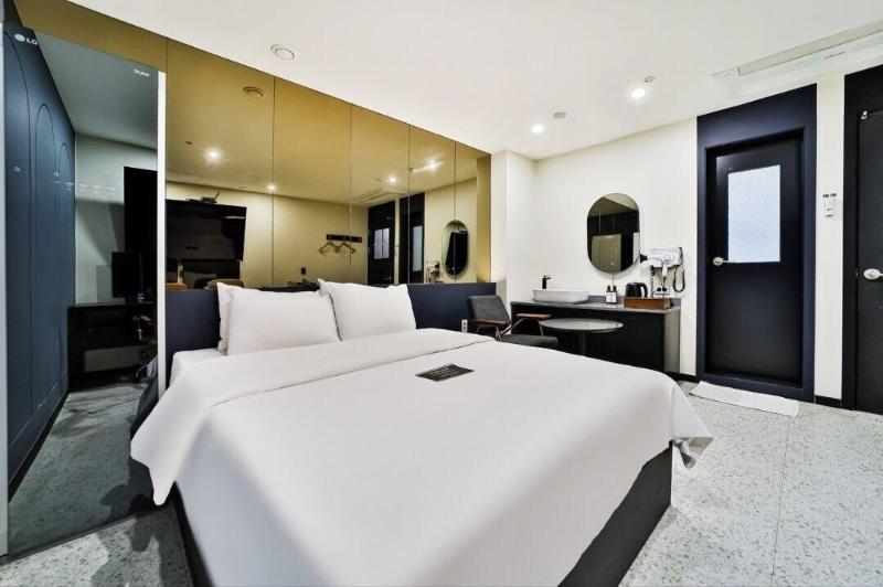 Hotel Arentz image