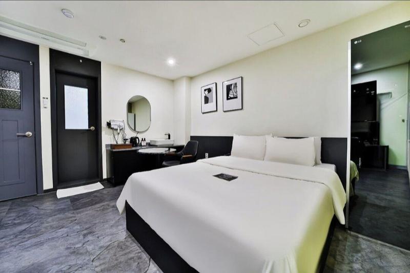 Hotel Arentz image