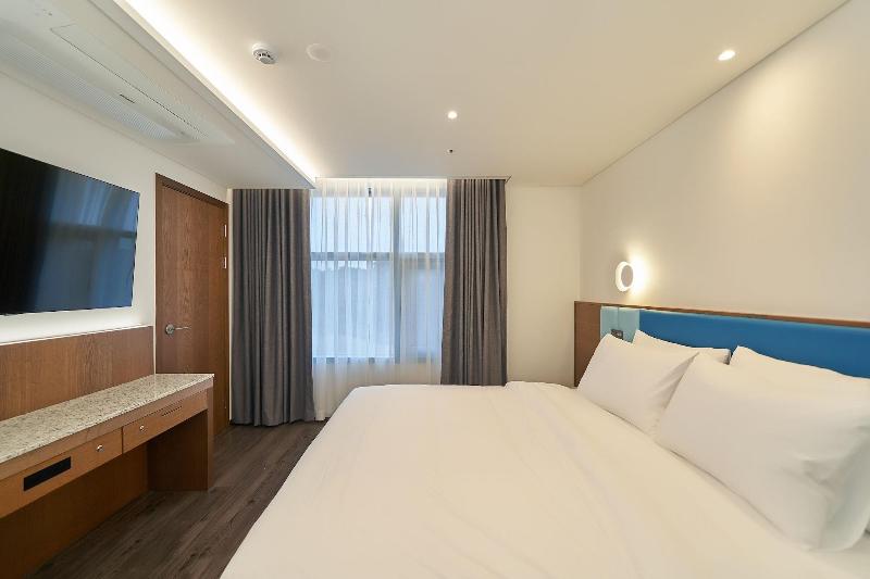 JN Park Hotel image