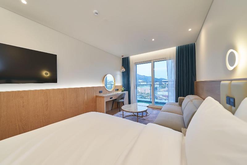 JN Park Hotel image
