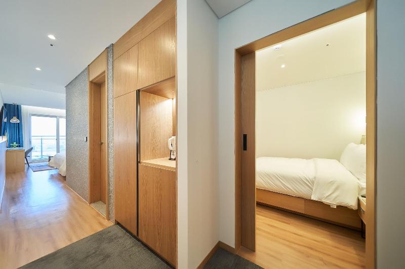 JN Park Hotel image